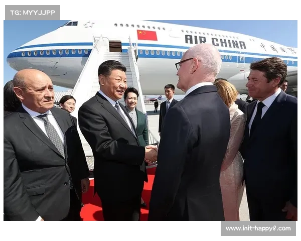 摩纳哥主席现身观众席 助力球队成绩提升吸引投资关注 摩纳哥主席现身观众席 助力球队成绩提升吸引投资关注