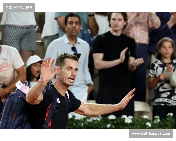 老将告别战感人至深，全场观众起立鼓掌致敬传奇生涯